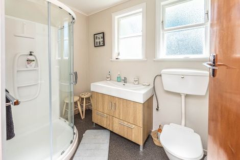 Photo of property in 1 Matarawa Street, Whanganui East, Whanganui, 4500