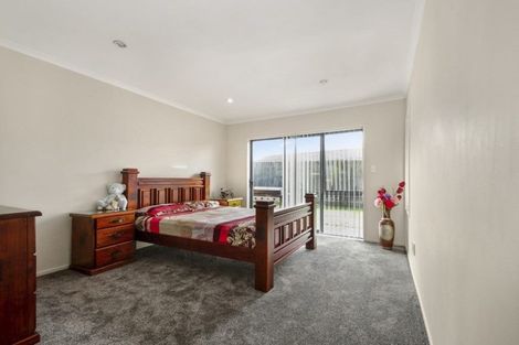 Photo of property in 497 Great South Road, Opaheke, Papakura, 2113