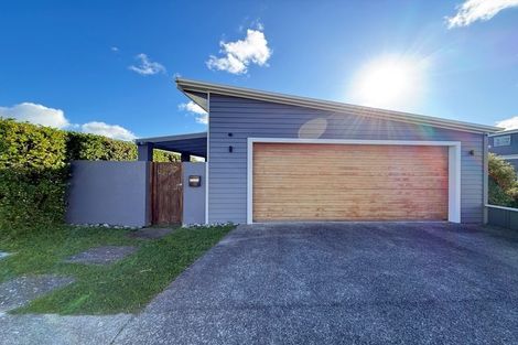 Photo of property in 16 Tireti Road, Titahi Bay, Porirua, 5022