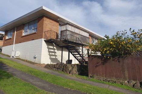 Photo of property in 1/28 Prince Regent Drive, Half Moon Bay, Auckland, 2012