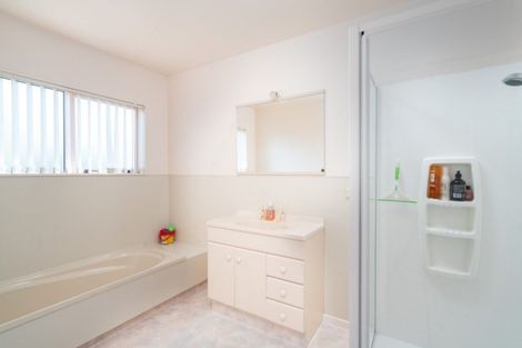 Photo of property in 1/15 Stanley Street, Wharewaka, Taupo, 3330