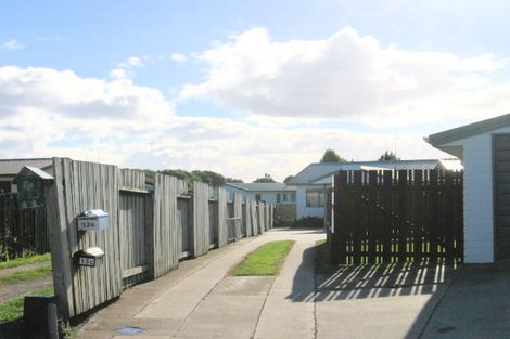 Photo of property in 13c Jasper Way, Papamoa Beach, Papamoa, 3118