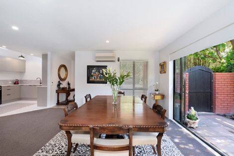 Photo of property in 2/44 Straven Road, Riccarton, Christchurch, 8011