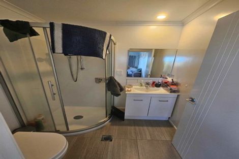 Photo of property in 17/19 Ruakiwi Road, Hamilton Lake, Hamilton, 3204