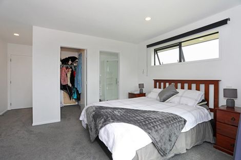 Photo of property in 19 Macdonald Heights, Feilding, 4702