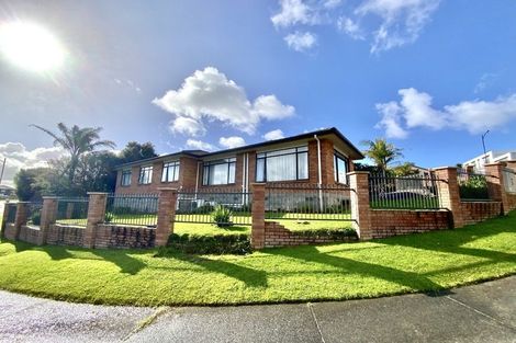Photo of property in 4 Luna Place, Henderson, Auckland, 0612