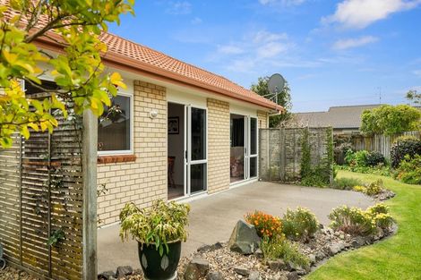 Photo of property in 18 Primrose Place, Papamoa Beach, Papamoa, 3118