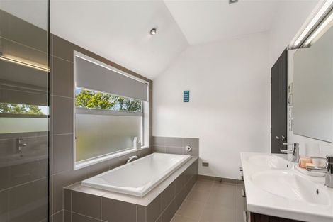 Photo of property in 381 Papanui Road, Strowan, Christchurch, 8052