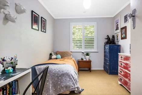 Photo of property in 138 Mana Esplanade, Paremata, Porirua, 5026