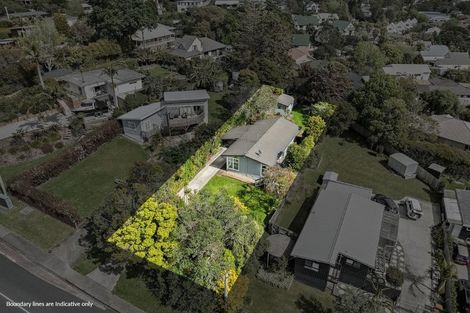 Photo of property in 38 D'oyly Drive, Stanmore Bay, Whangaparaoa, 0932