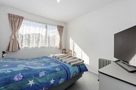 Photo of property in 2 Gainsborough Grove, Belmont, Lower Hutt, 5010
