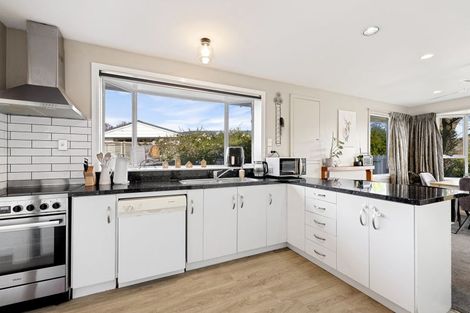 Photo of property in 32 Ebony Street, Bishopdale, Christchurch, 8053