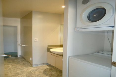 Photo of property in St Peters Apartments, 8b/192 Willis Street, Te Aro, Wellington, 6011