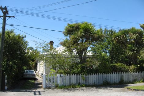 Photo of property in 40 Woodville Street, Edgeware, Christchurch, 8013