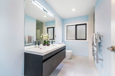 Photo of property in 7 Miranda Place, Flagstaff, Hamilton, 3210