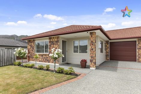Photo of property in 38 Woodland Mews, Wainuiomata, Lower Hutt, 5014