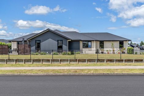 Photo of property in 1 Windermere Drive, Te Awamutu, 3800