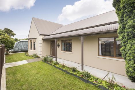 Photo of property in 41 Fitchett Street, Palmerston North, 4410