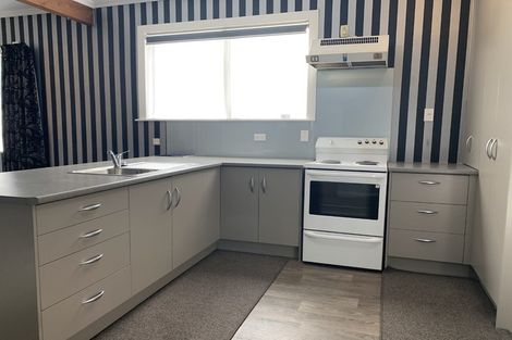 Photo of property in 24 Farmer Street, Te Aroha, 3320