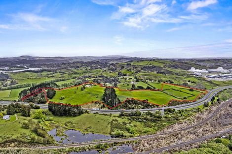 Photo of property in 67 Pioneer Road, Pokeno, 2471