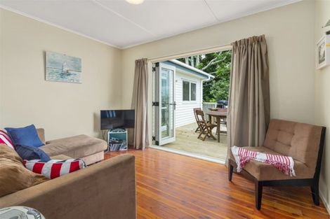 Photo of property in 71 Karaka Road, Beachlands, Auckland, 2018