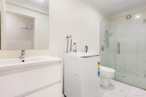 Photo of property in 11 Marriott Road, Pakuranga, Auckland, 2010