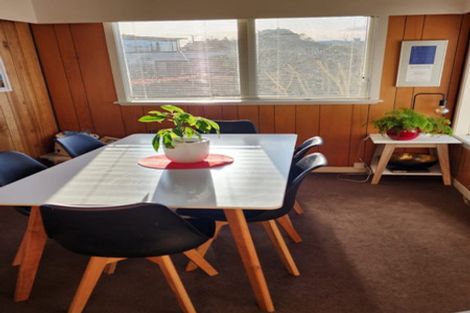 Photo of property in 1/29 Pupuke Road, Takapuna, Auckland, 0622