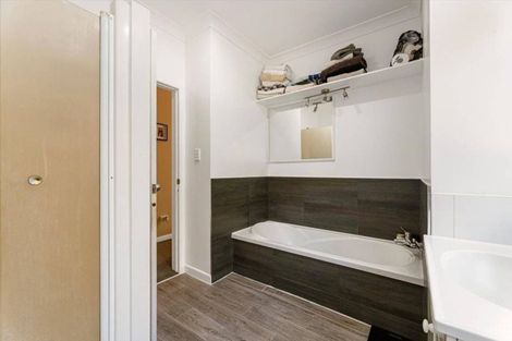 Photo of property in 35 Macloughlin Drive, Te Puke, 3119