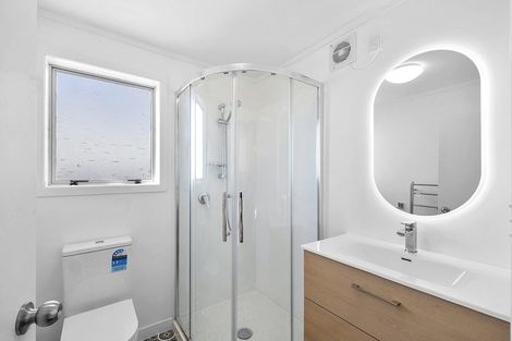 Photo of property in 27a Port View Crescent, Moturoa, New Plymouth, 4310