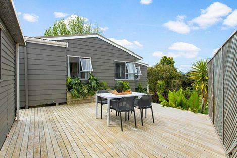 Photo of property in 175c Hibiscus Coast Highway, Red Beach, 0932