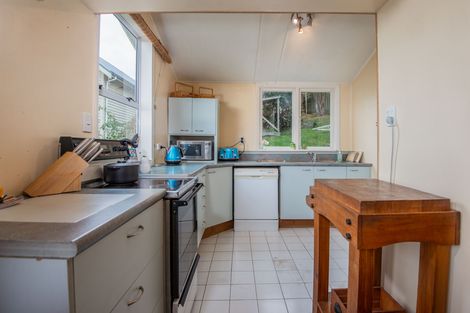 Photo of property in 53 Cole Street, Caversham, Dunedin, 9012