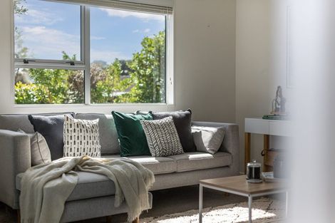 Photo of property in 3 Toporoa View, Ascot Park, Porirua, 5024