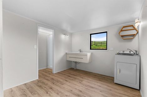 Photo of property in 845 Hukerenui Road, Hukerenui, Hikurangi, 0182