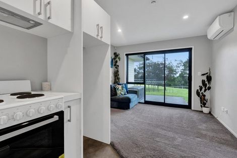 Photo of property in 376 Egmont Road, Hillsborough, New Plymouth, 4372