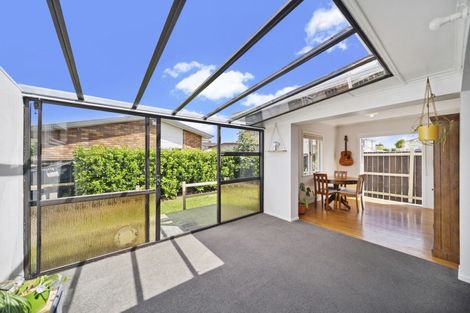 Photo of property in 28 Montgomery Avenue, Pukekohe, 2120