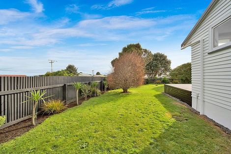 Photo of property in 28 Terou Street, Manaia, 4612