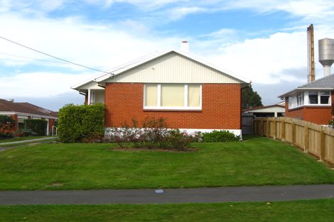 Photo of property in 297 Brockville Road, Brockville, Dunedin, 9011