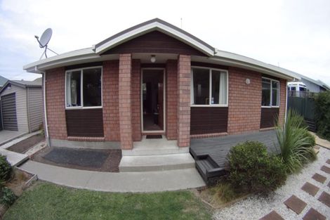 Photo of property in 114a Pine Avenue, South New Brighton, Christchurch, 8062