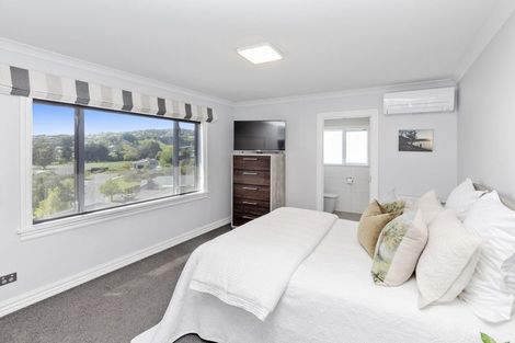 Photo of property in 6 Rushden Rise, Westmorland, Christchurch, 8025