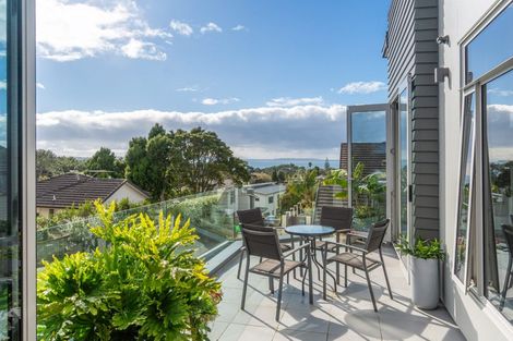 Photo of property in 219 East Coast Road, Campbells Bay, Auckland, 0620