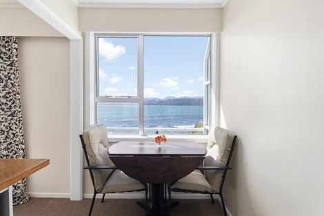 Photo of property in 271 Karaka Bay Road, Karaka Bays, Wellington, 6022