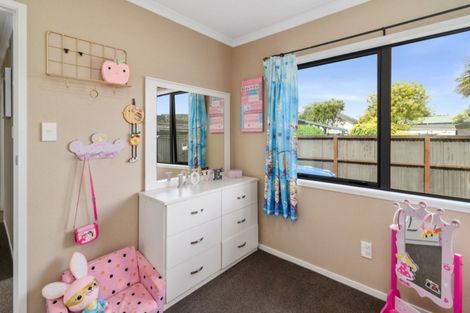 Photo of property in 28 Tennyson Drive, Owhata, Rotorua, 3010