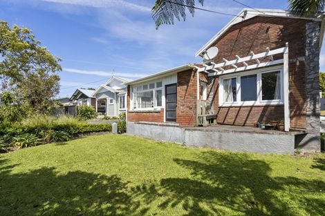 Photo of property in 23 Gaine Street, New Plymouth, 4310