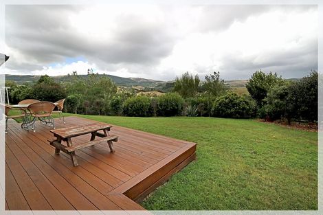 Photo of property in 17 Westwood Drive, Aokautere, Palmerston North, 4471