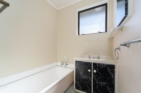 Photo of property in 107 Watt Street, Featherston, 5710