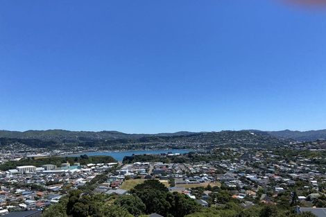 Photo of property in 83 Seatoun Heights Road, Seatoun, Wellington, 6022