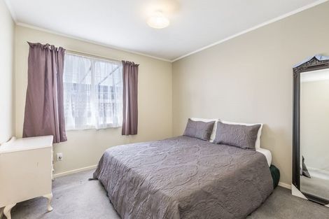 Photo of property in 28 Hobby Avenue, Birkdale, Auckland, 0626