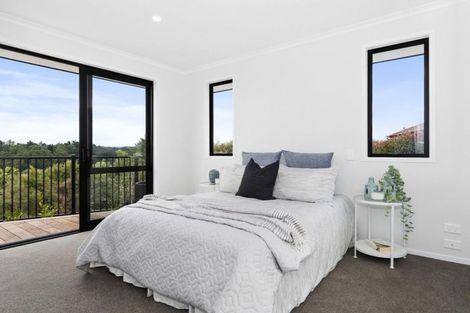 Photo of property in 32 Blacklock Road, Pyes Pa, Tauranga, 3112