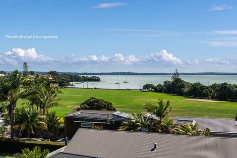 Photo of property in 28 Regina Street, Westmere, Auckland, 1022