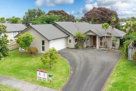 Photo of property in 13 Aldona Place, Fairview Downs, Hamilton, 3214